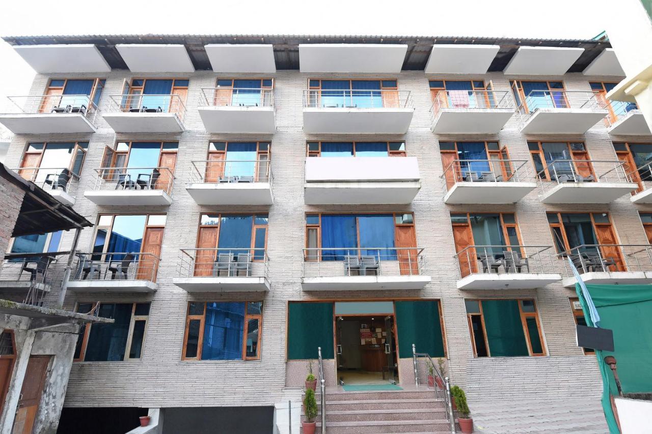 Oyo 23533 Mount View Hotel Kulu Екстериор снимка